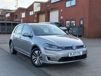 Used Volkswagen Golf 2017 for sale - 79782096: Photo