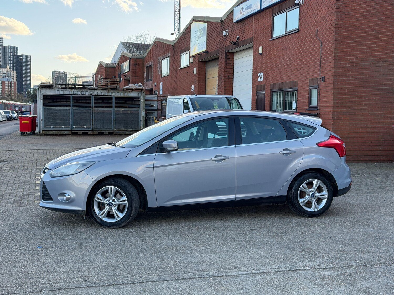 Used Ford Focus for sale - 77892958: Photo 12