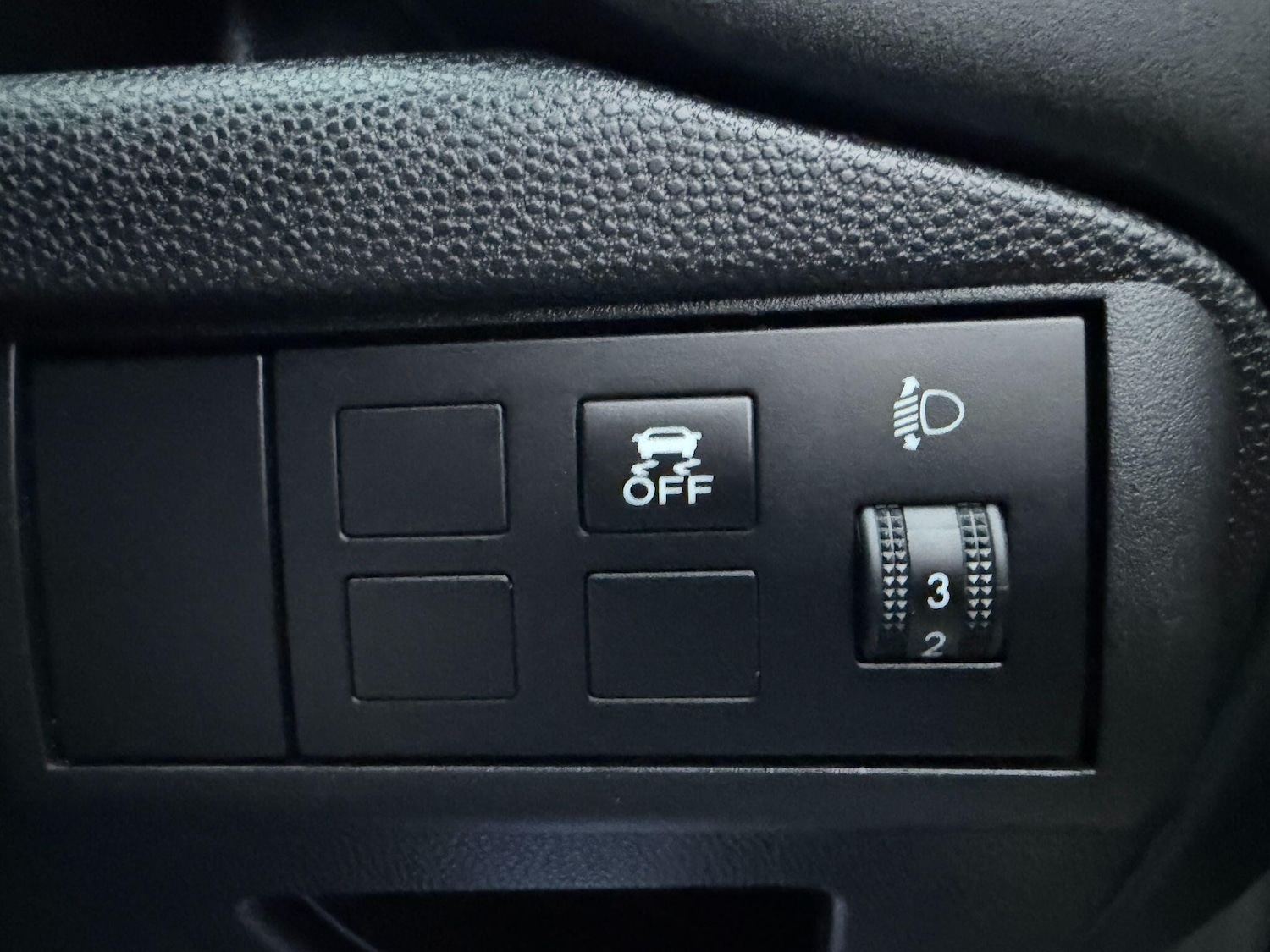 Used Mazda Mazda2 2010 for sale - 76964733: Photo 25