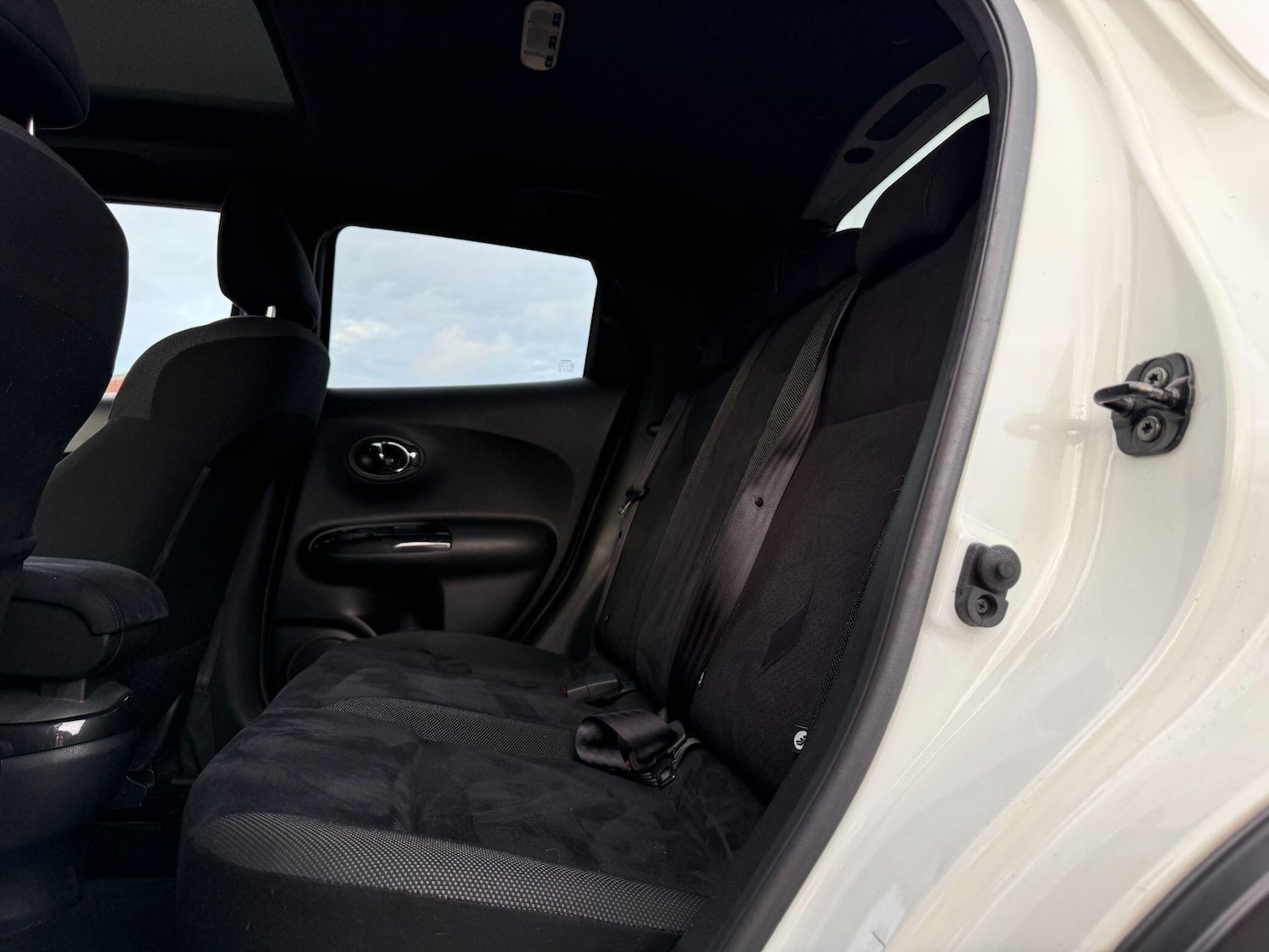 Used Nissan Juke 2014 for sale - 76538418: Photo 24