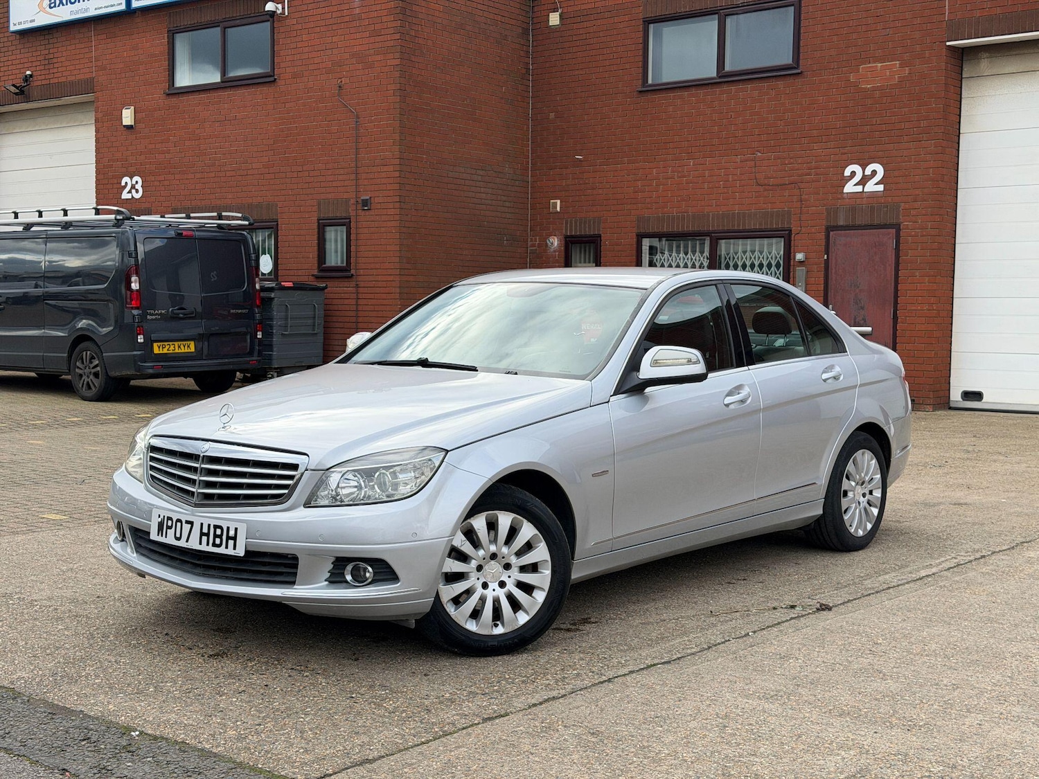 Used Mercedes-Benz C Class 2007 for sale - 77705610: Photo 14