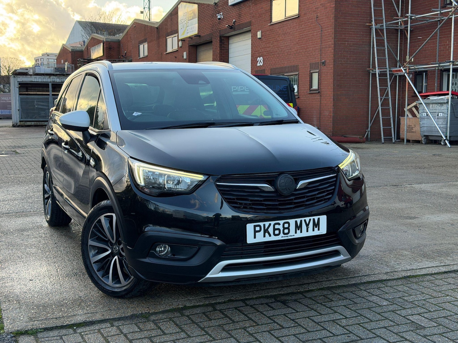 Used Vauxhall Crossland X 2018 for sale - 76801741: Photo 1