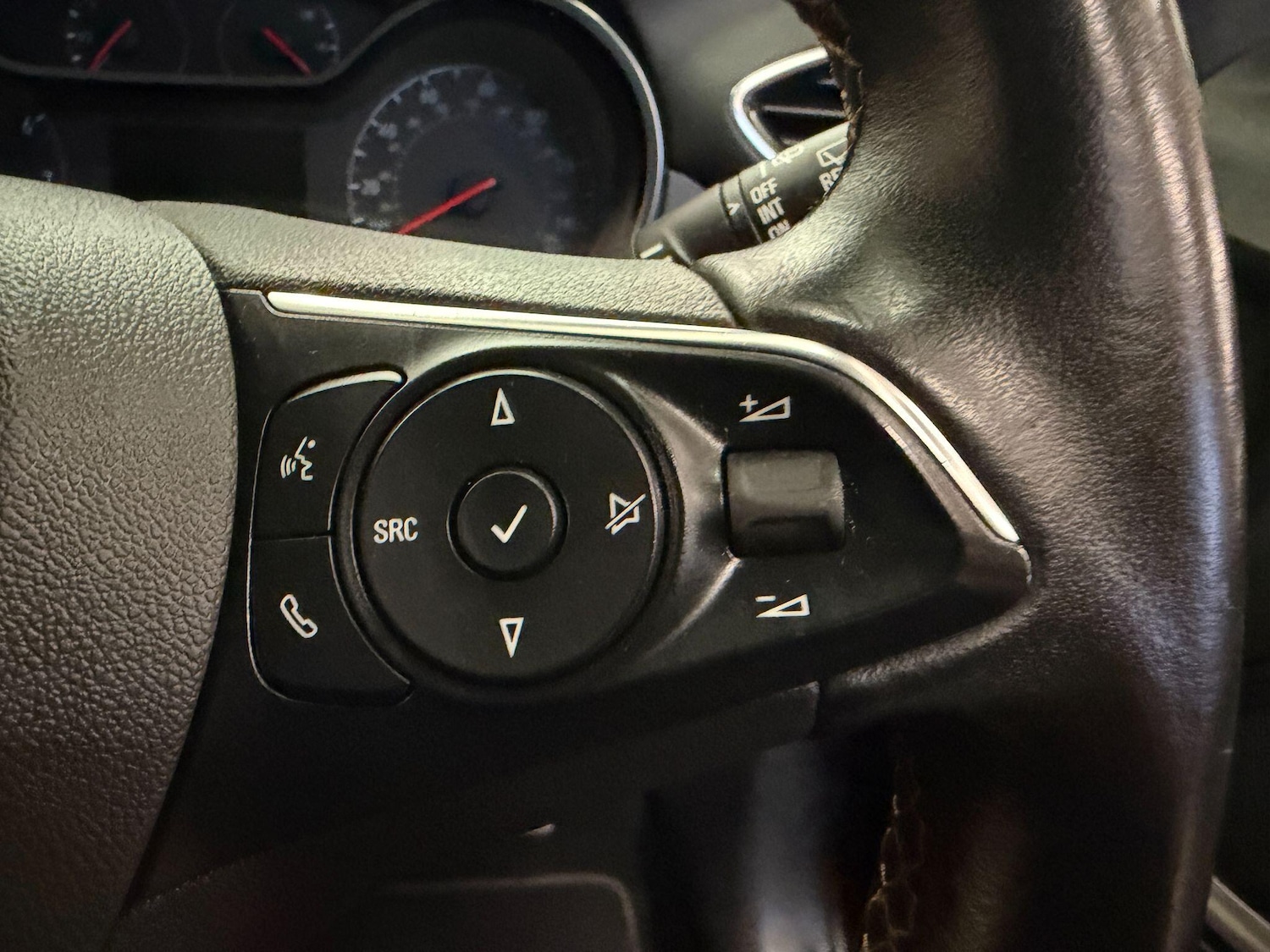 Used Vauxhall Crossland X 2018 for sale - 76801741: Photo 28