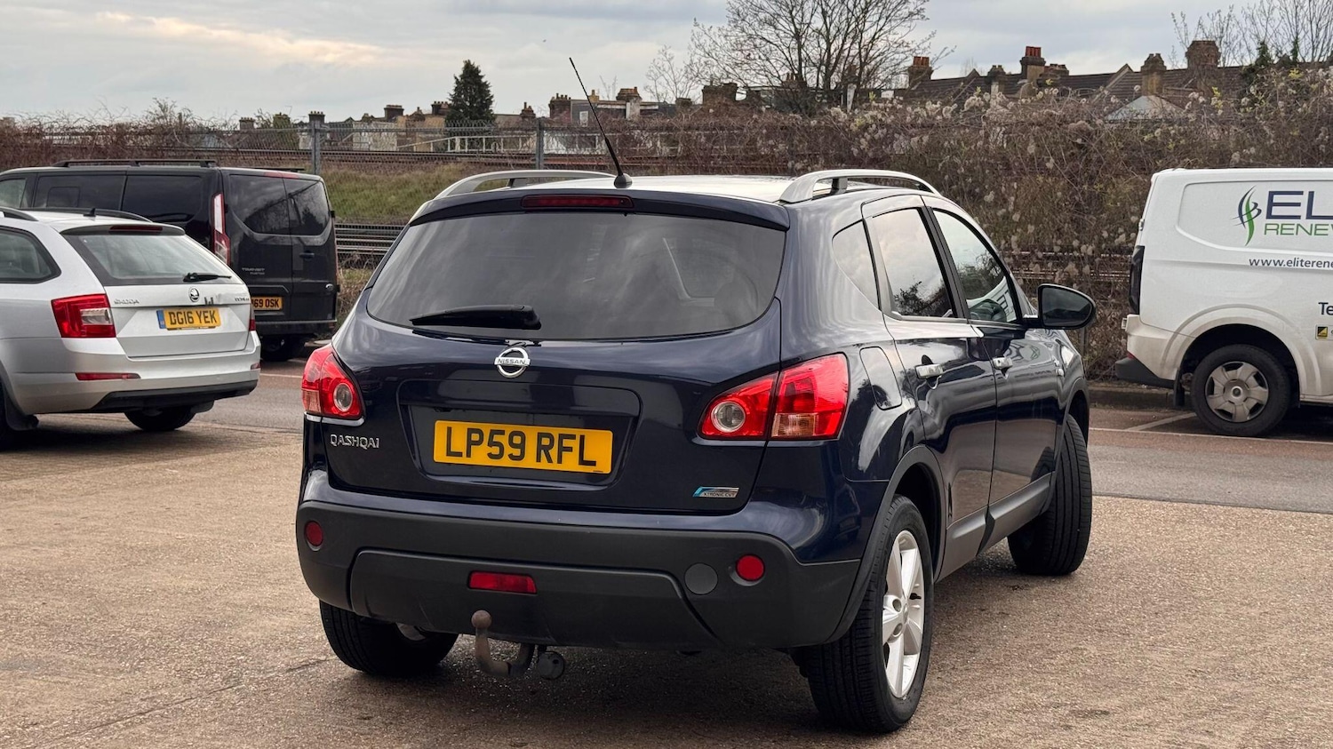 Used Nissan Qashqai 2010 for sale - 78057937: Photo 11