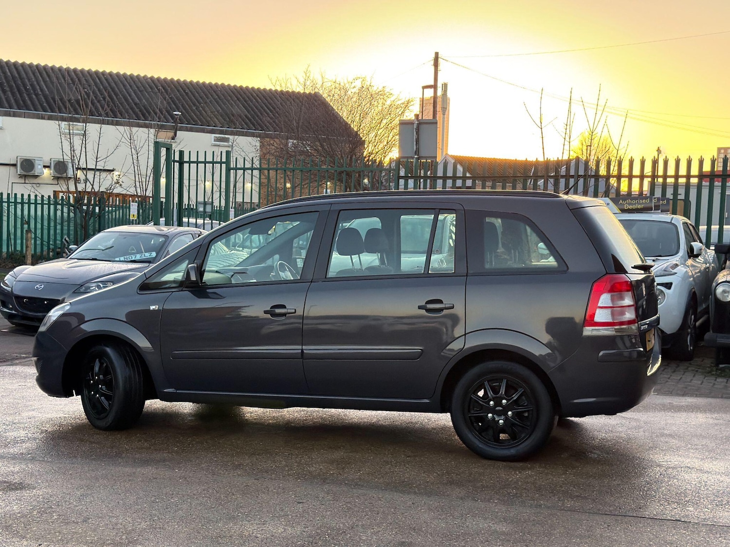 Used Vauxhall Zafira 2013 for sale - 77015381: Photo 14