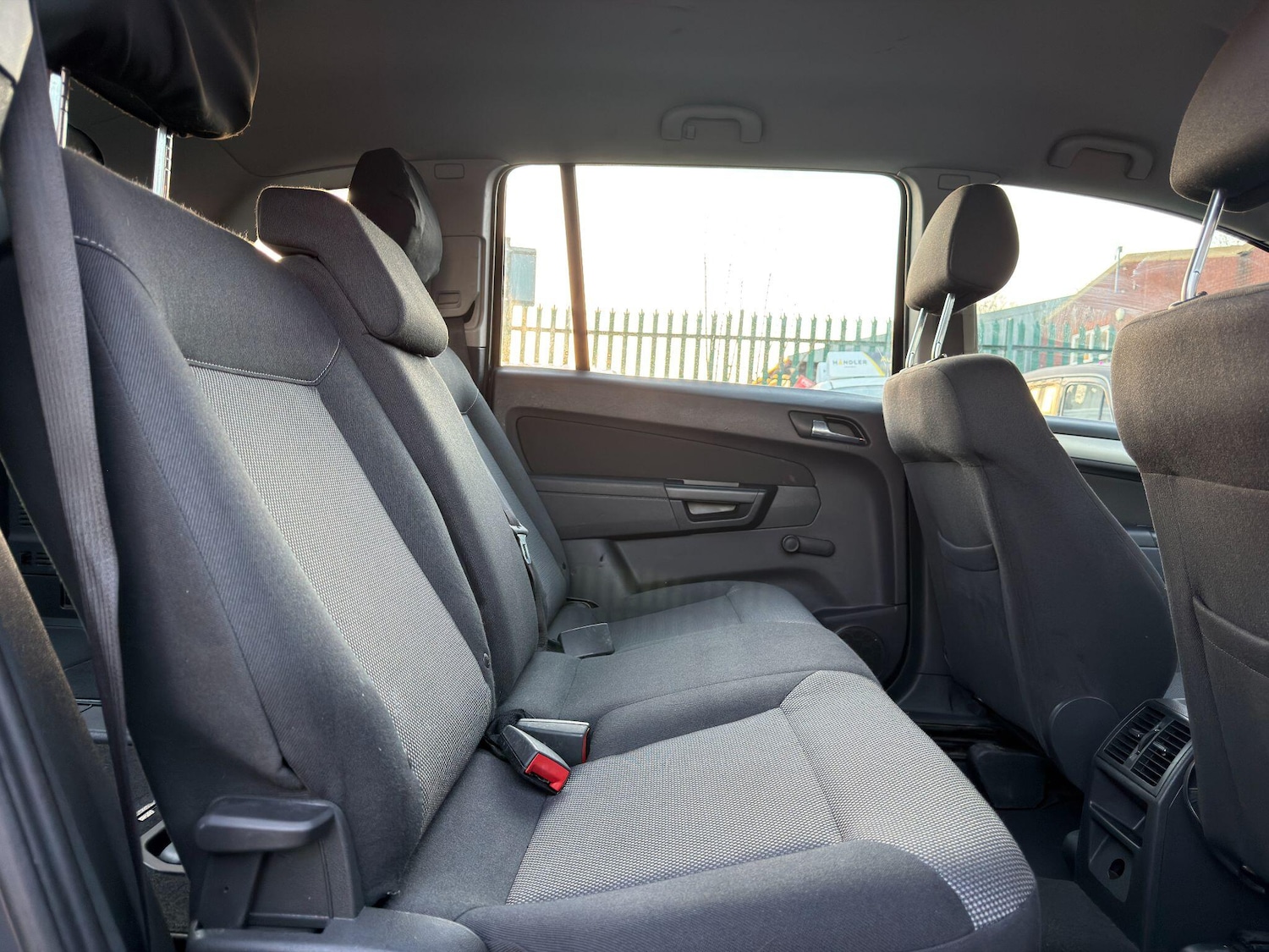 Used Vauxhall Zafira 2013 for sale - 77015381: Photo 20