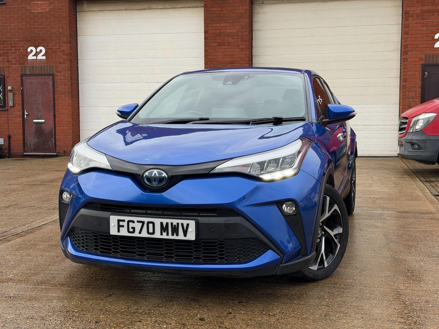 Used Toyota C-HR 2020 for sale - 76584412: Photo 11
