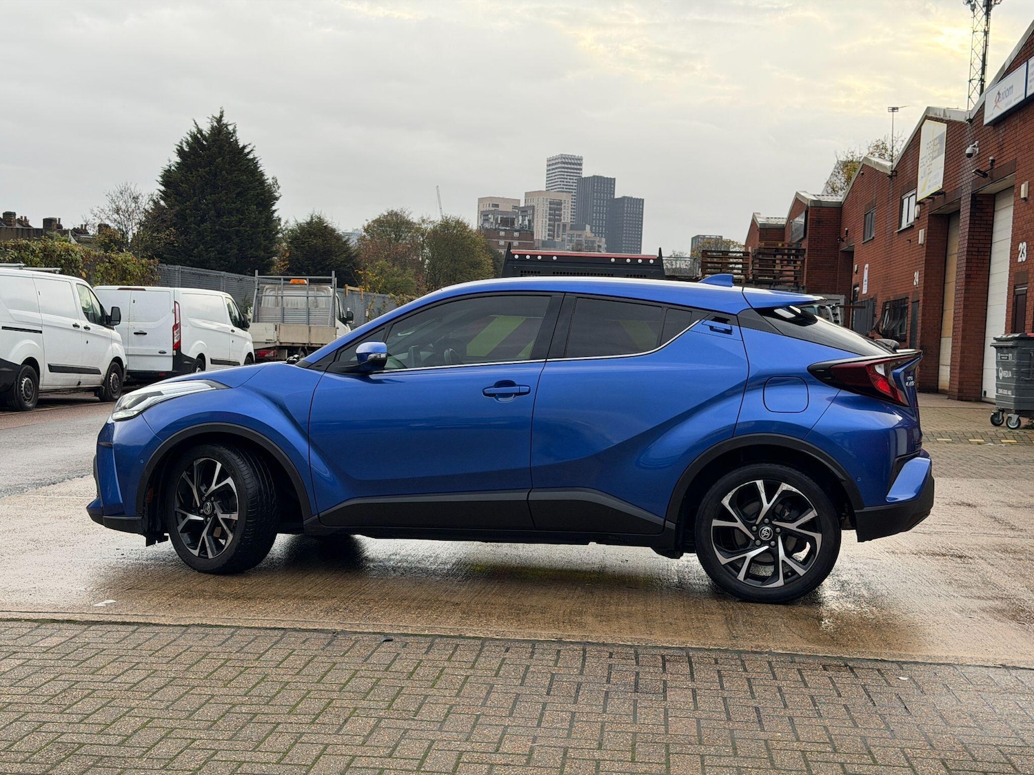 Used Toyota C-HR 2020 for sale - 76584412: Photo 16