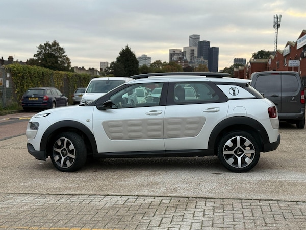 Used Citroen C4 Cactus 2015 for sale - 76239045: Photo 18