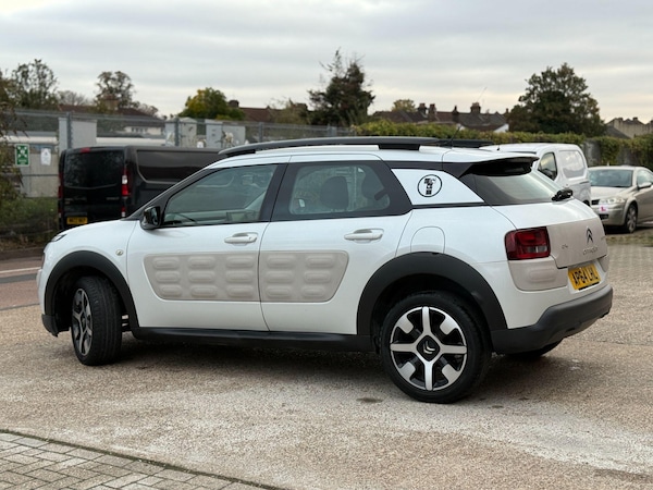 Used Citroen C4 Cactus 2015 for sale - 76239045: Photo 20
