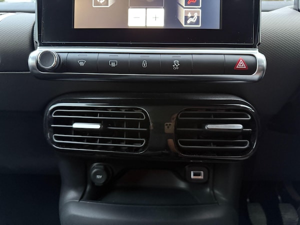 Used Citroen C4 Cactus 2015 for sale - 76239045: Photo 31