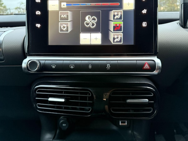 Used Citroen C4 Cactus 2015 for sale - 76239045: Photo 32