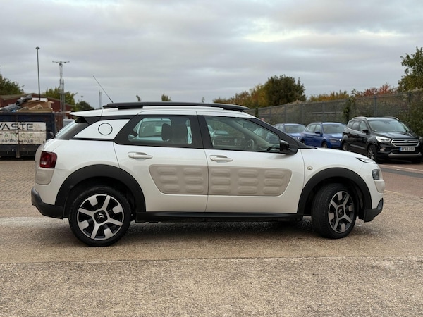 Used Citroen C4 Cactus 2015 for sale - 76239045: Photo 9