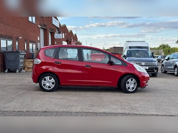Used Honda Jazz 2011 for sale - 79336774: Photo