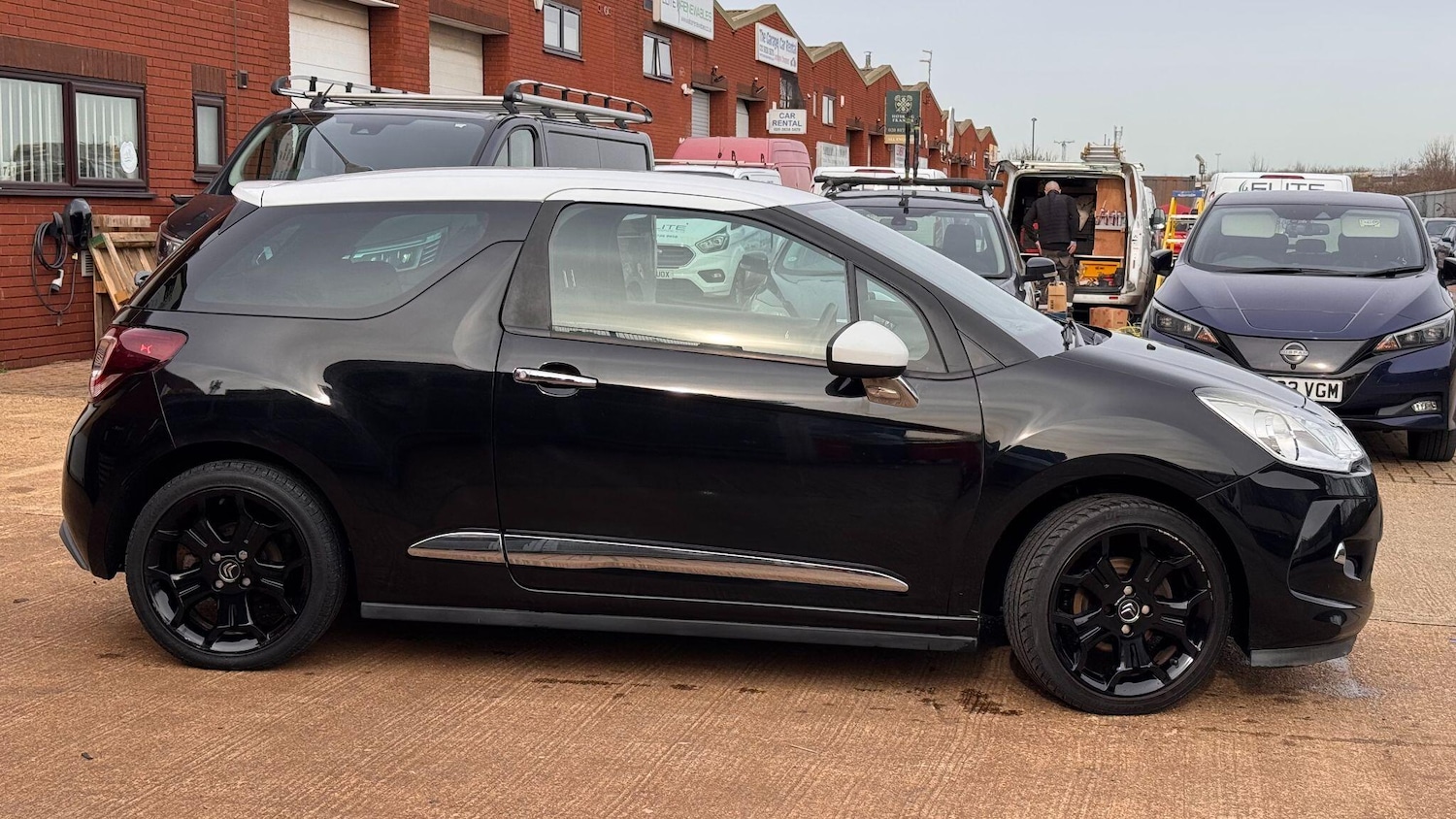 Used Citroen DS3 2014 for sale - 77585915: Photo 7