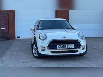 Used MINI Hatch 2016 for sale - 79412924: Photo