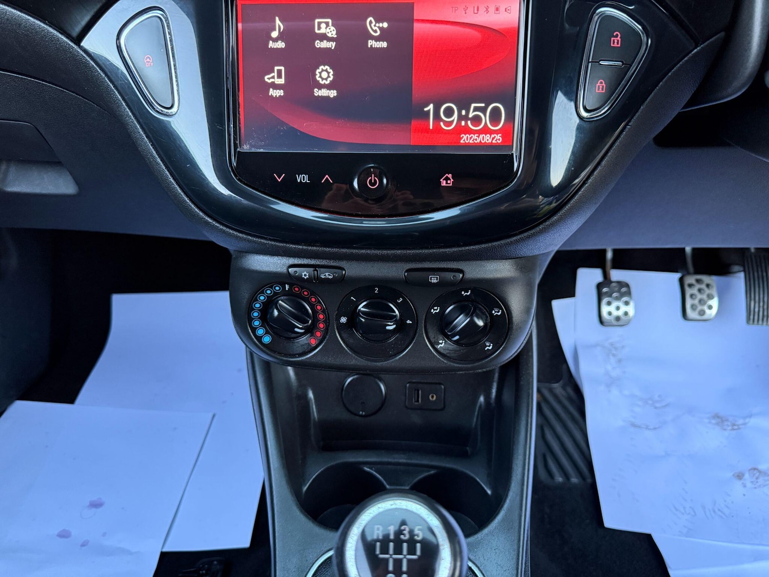 Vehicle 25