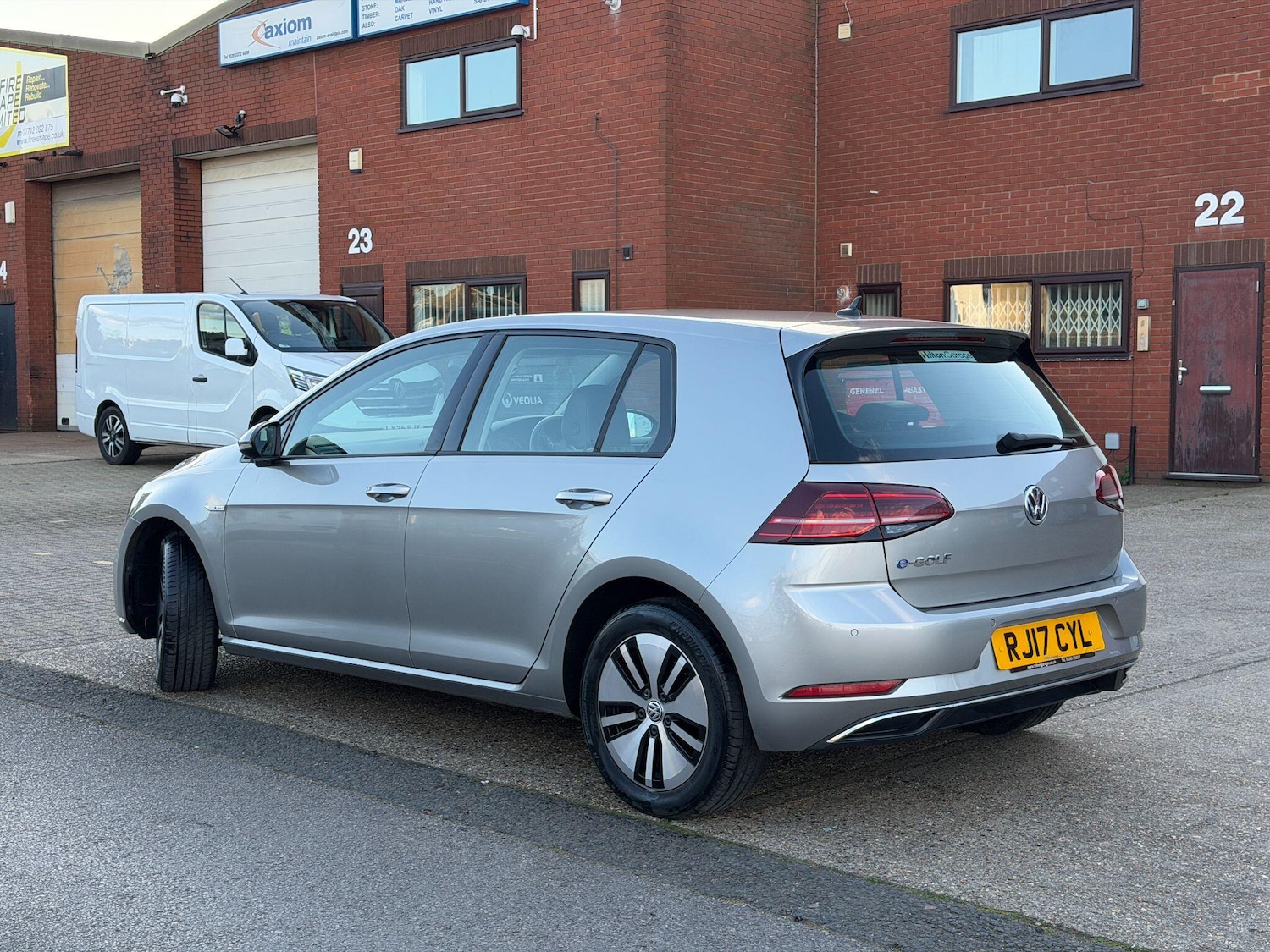 Used Volkswagen Golf 2017 for sale - 77892592: Photo 18
