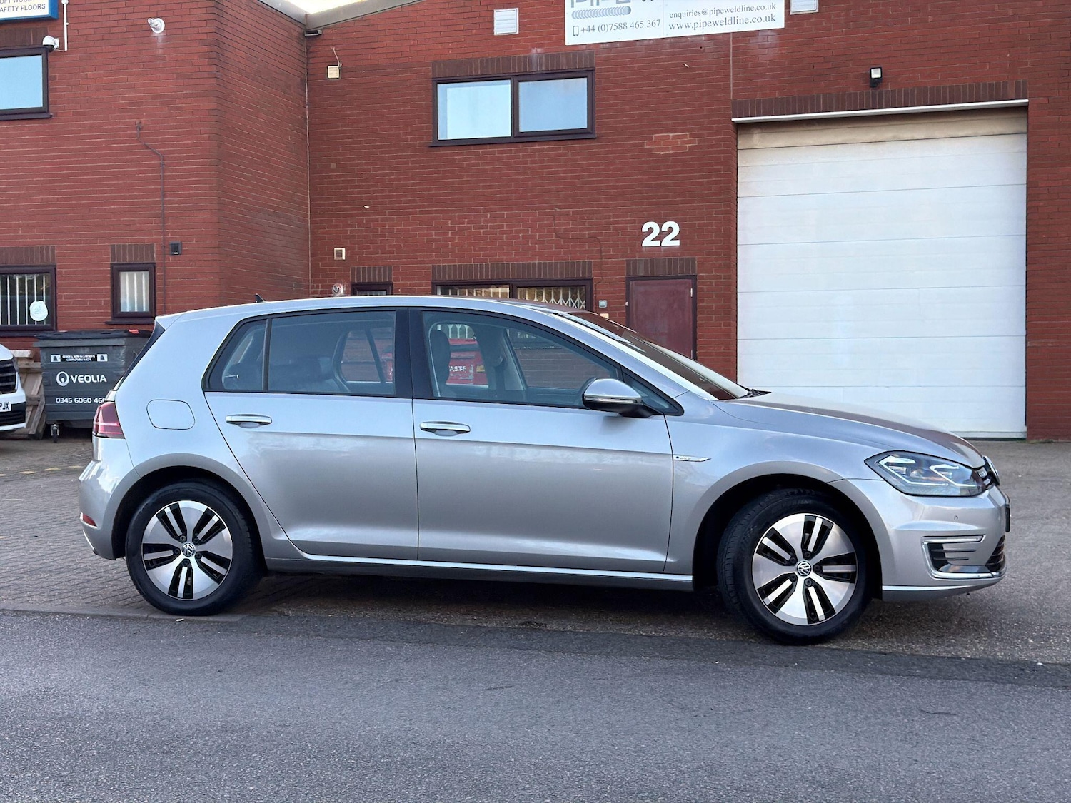 Used Volkswagen Golf 2017 for sale - 77892592: Photo 6