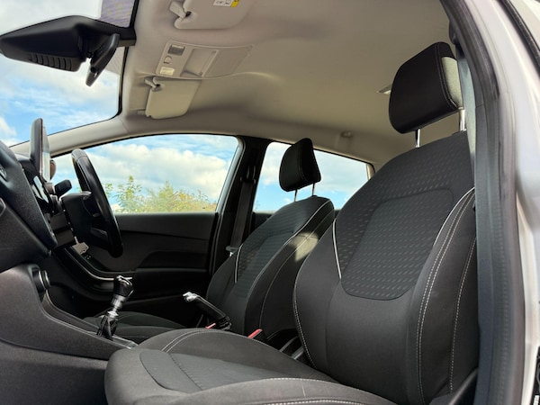 Used Ford Fiesta 2018 for sale - 76094875: Photo 25