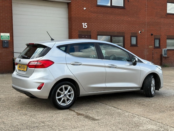 Used Ford Fiesta 2018 for sale - 76094875: Photo 8