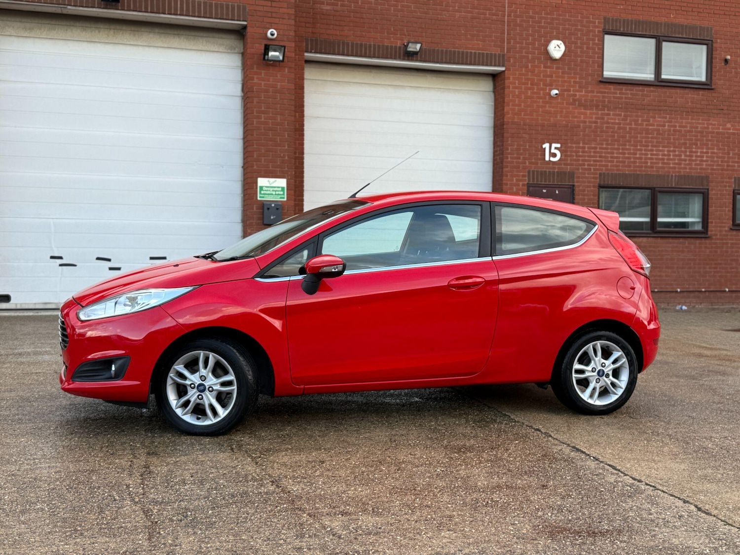 Used Ford Fiesta 2014 for sale - 76989484: Photo 16