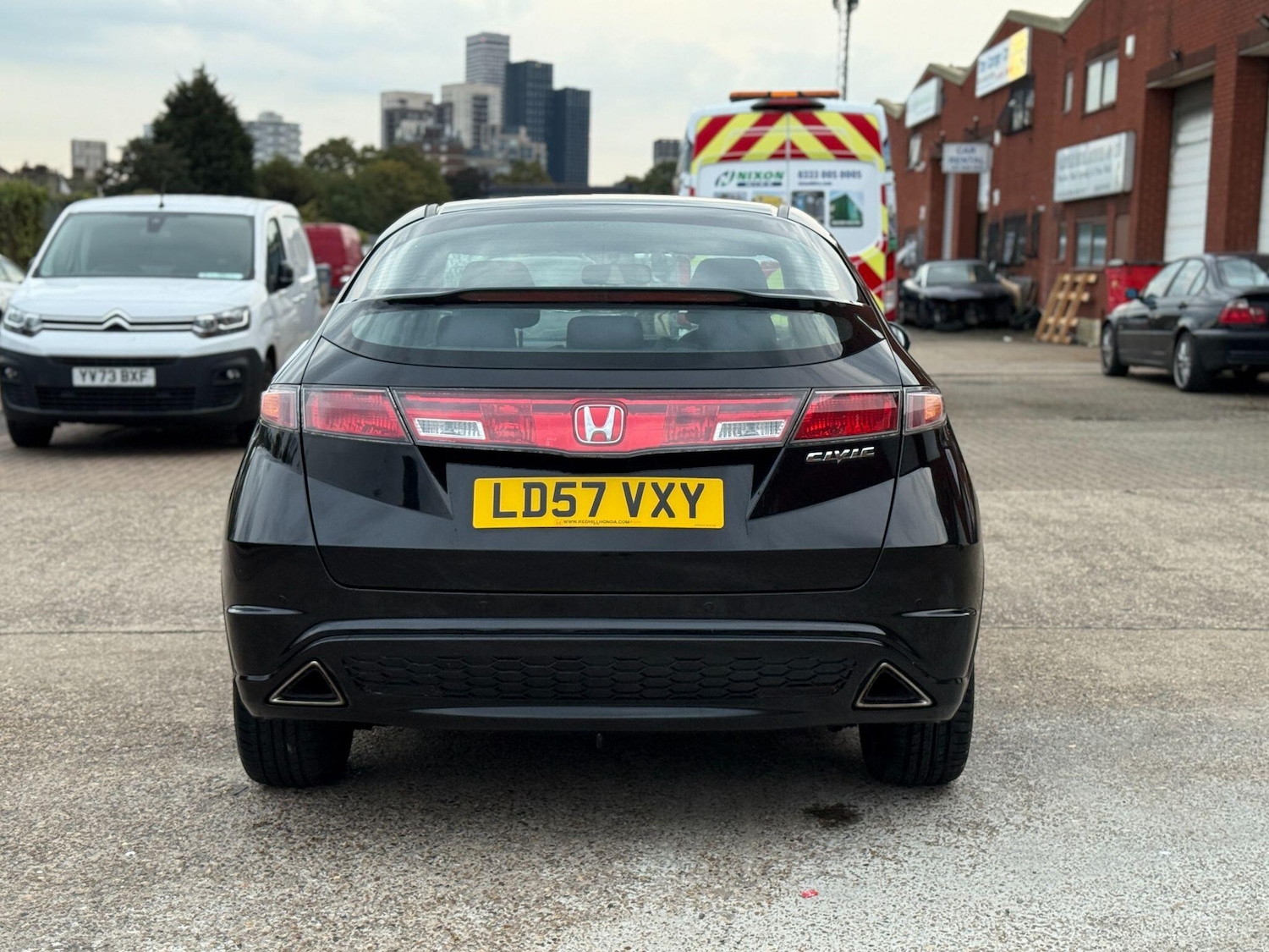 Used Honda Civic for sale - 76995677: Photo 11