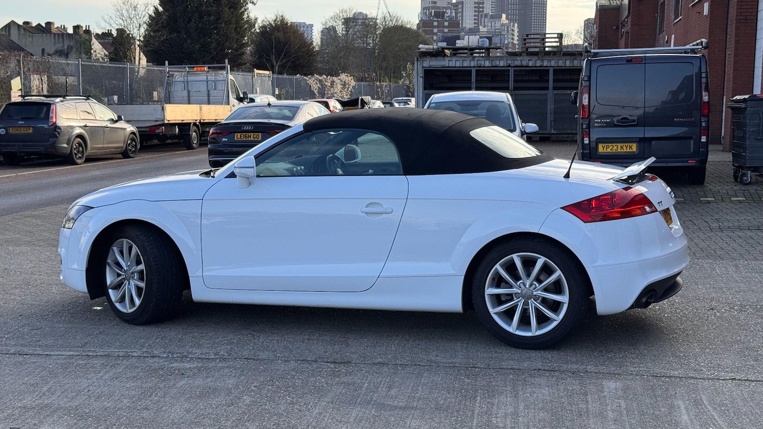 Used Audi TT 2012 for sale - 77737718: Photo 15