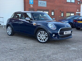Used MINI Hatch 2018 for sale - 78383994: Photo