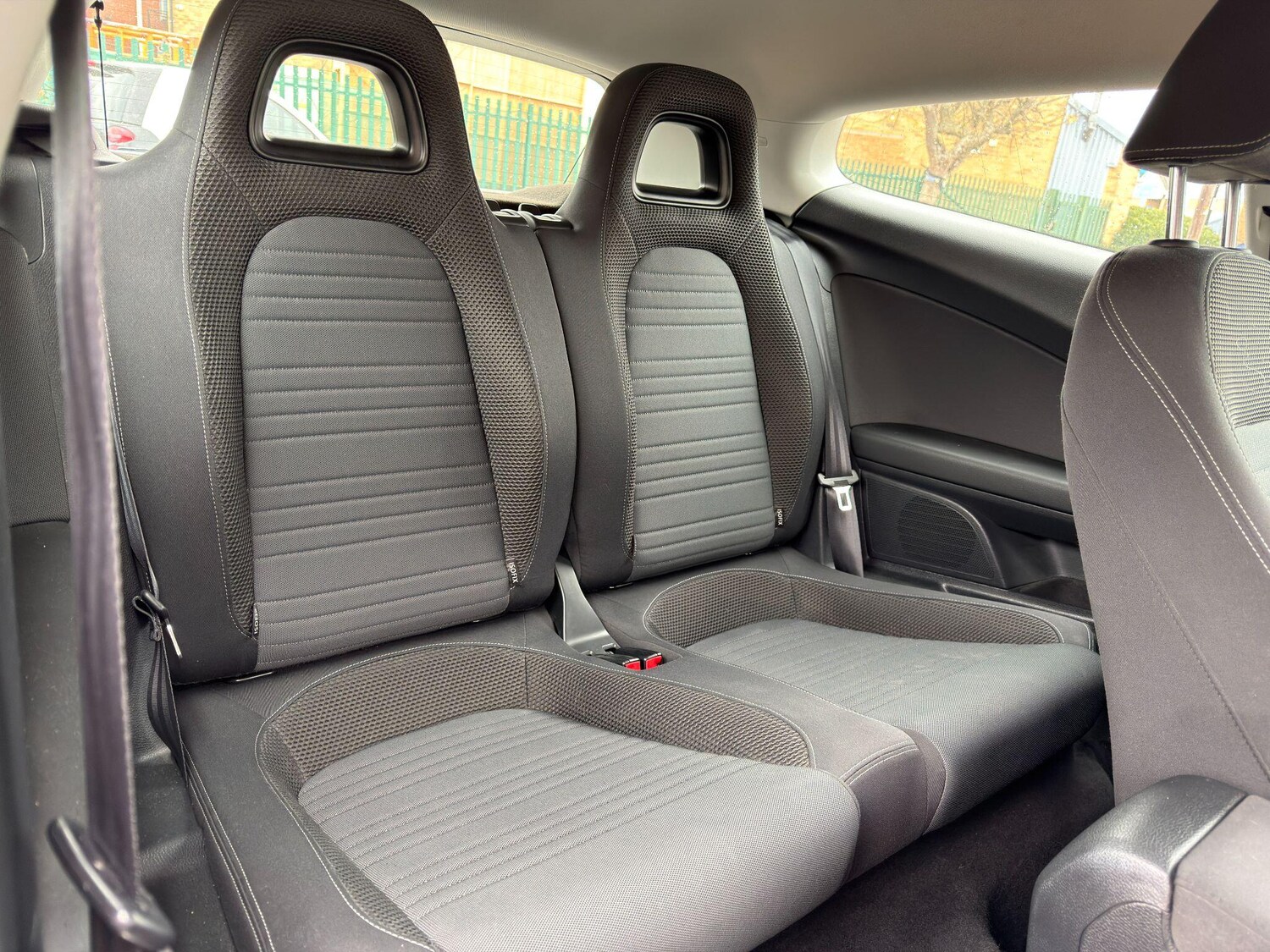 Used Volkswagen Scirocco 2010 for sale - 78046872: Photo 19