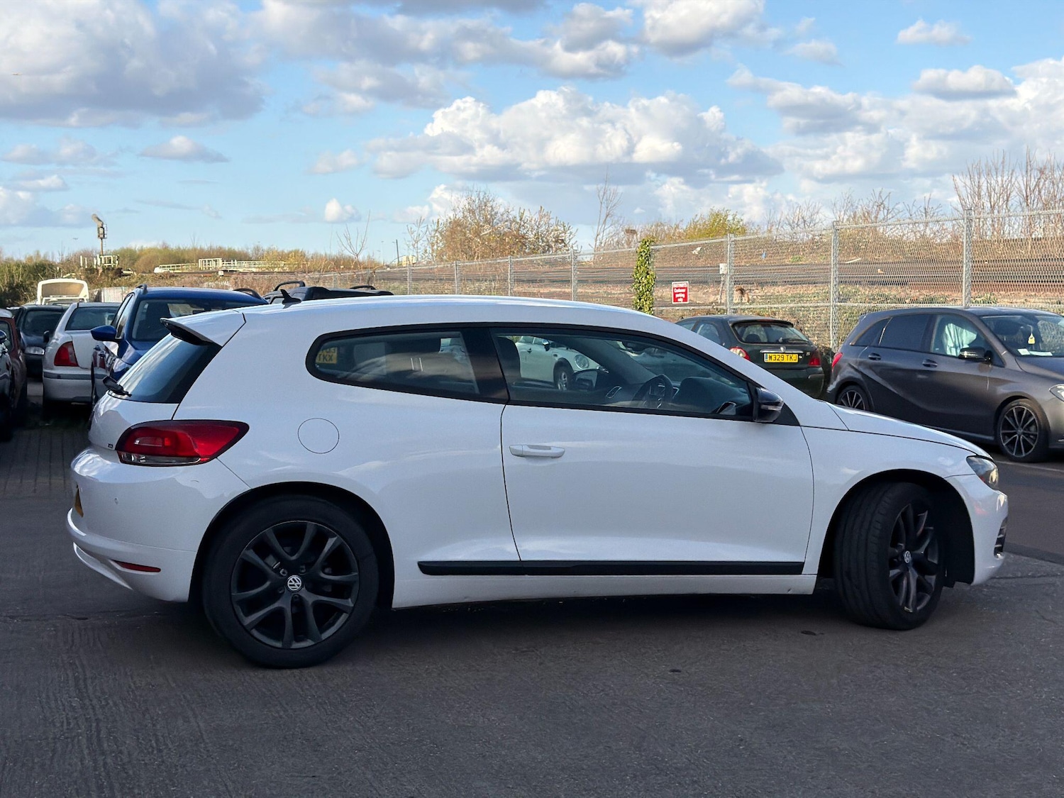 Used Volkswagen Scirocco 2010 for sale - 78046872: Photo 6