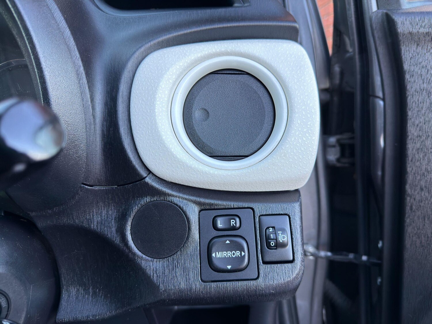 Used Toyota Yaris for sale - 77658565: Photo 22