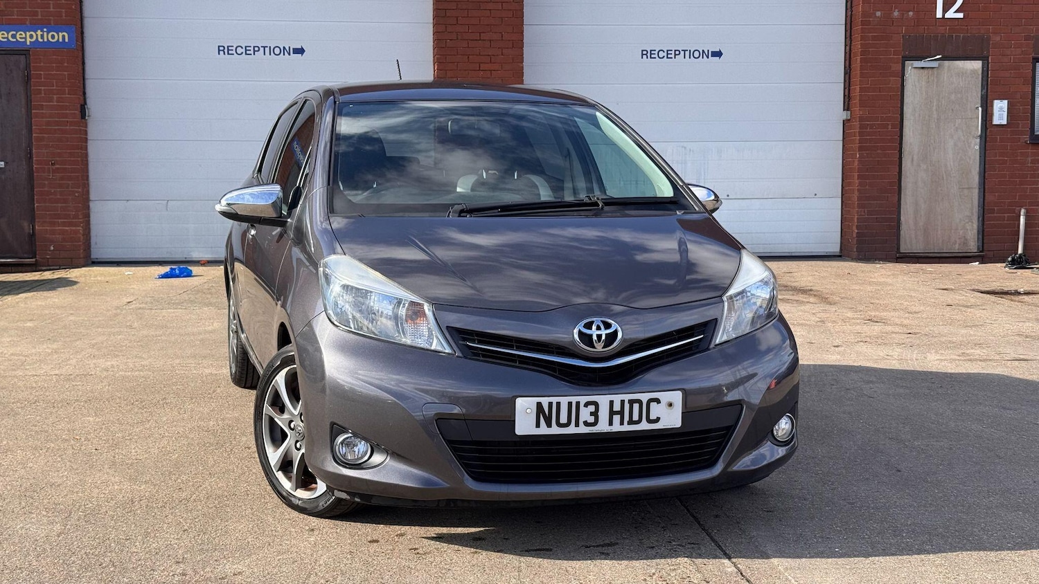 Used Toyota Yaris for sale - 77658565: Photo 3