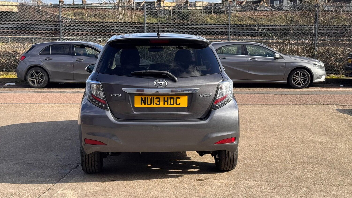 Used Toyota Yaris for sale - 77658565: Photo 9