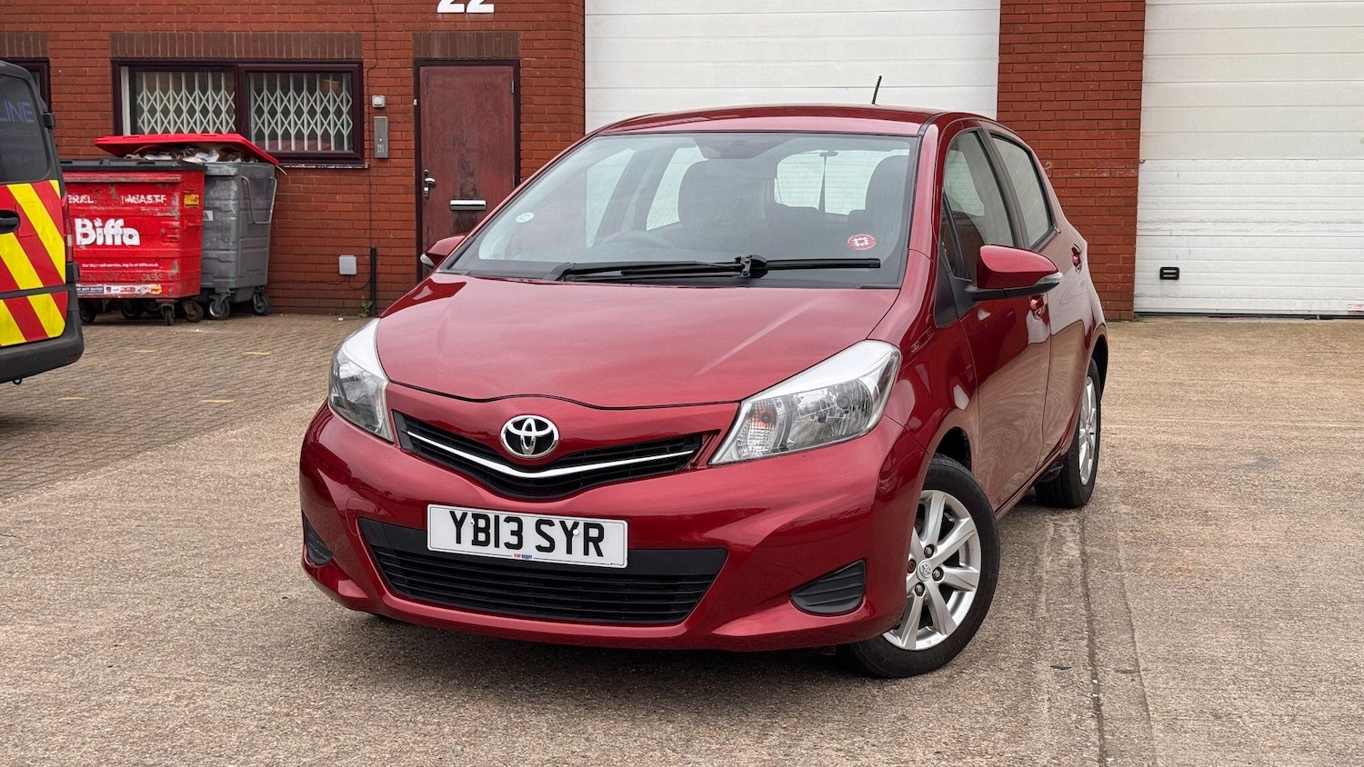 Used Toyota Yaris for sale - 77597830: Photo 12
