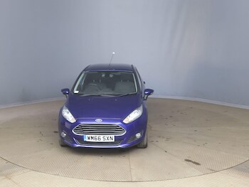 Used Ford Fiesta 2016 for sale - 78231027: Photo