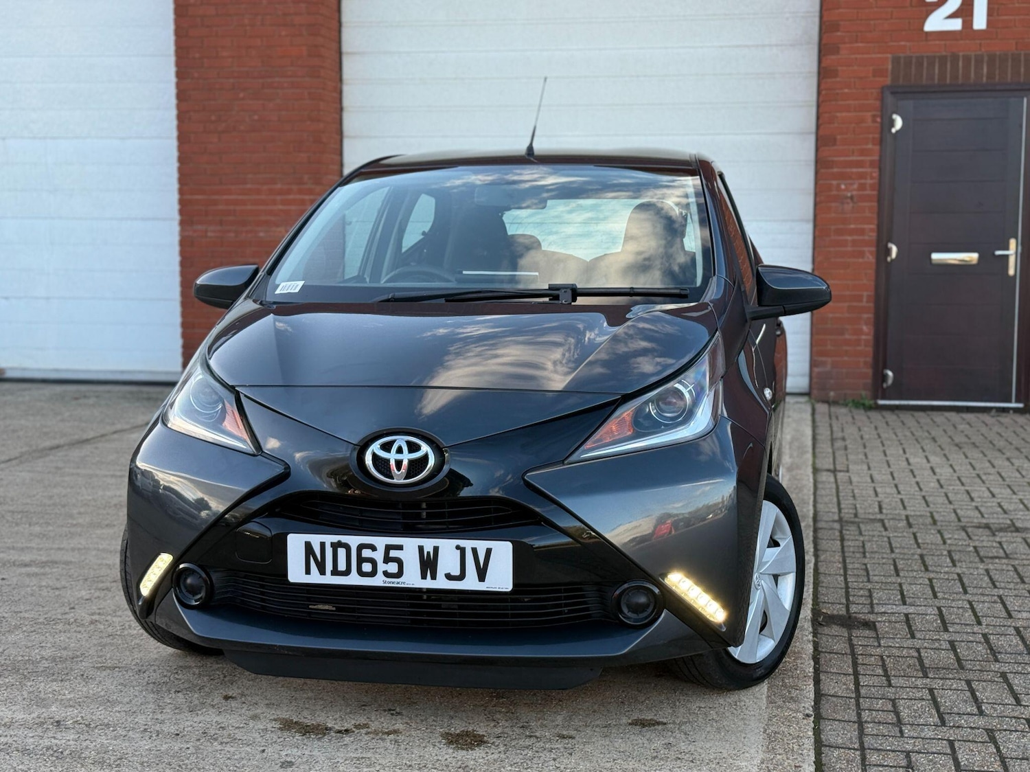 Used Toyota AYGO 2016 for sale - 76457422: Photo 13