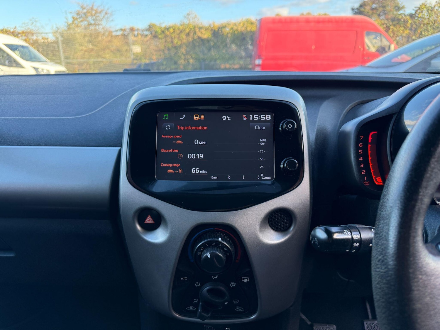 Used Toyota AYGO 2016 for sale - 76457422: Photo 26