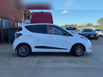 Used Hyundai i10 2018 for sale - 78866662: Photo