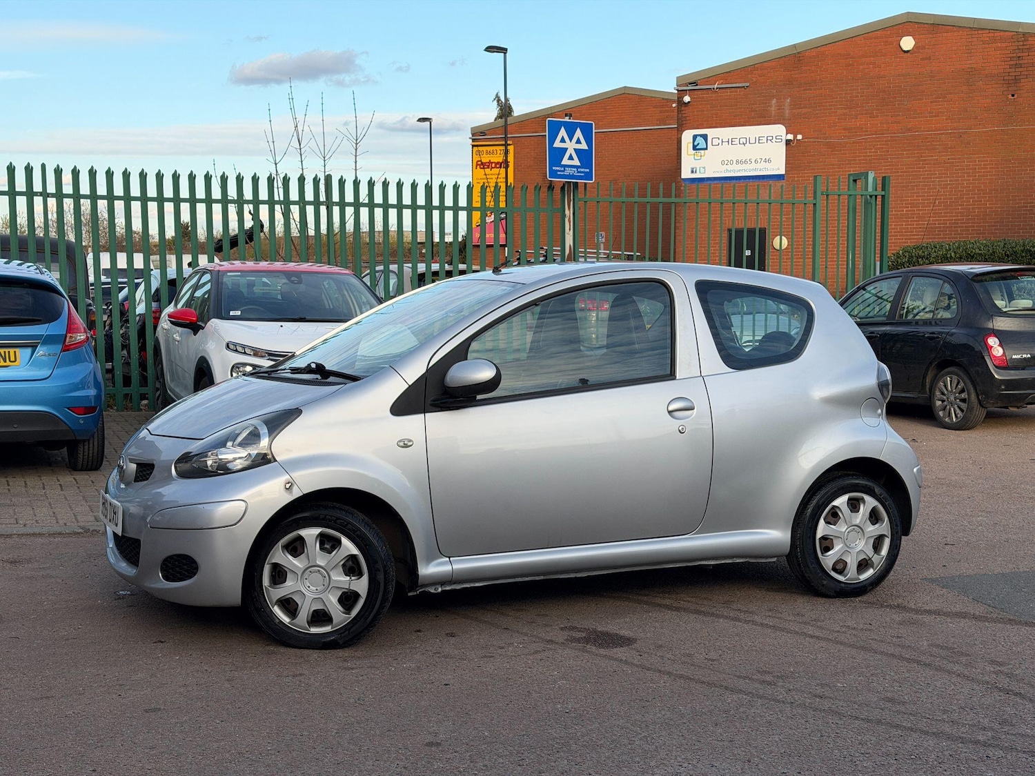 Used Toyota AYGO for sale - 78033948: Photo 11