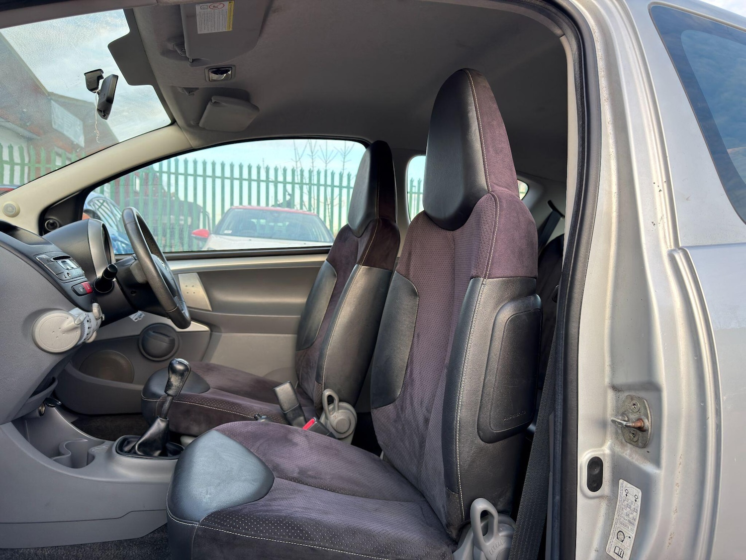 Used Toyota AYGO for sale - 78033948: Photo 17