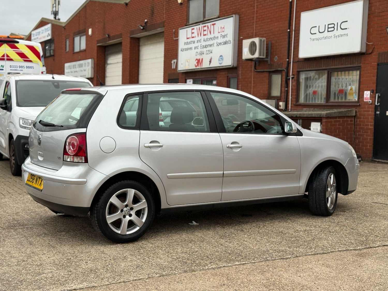 Used Volkswagen Polo 2008 for sale - 76283150: Photo 10