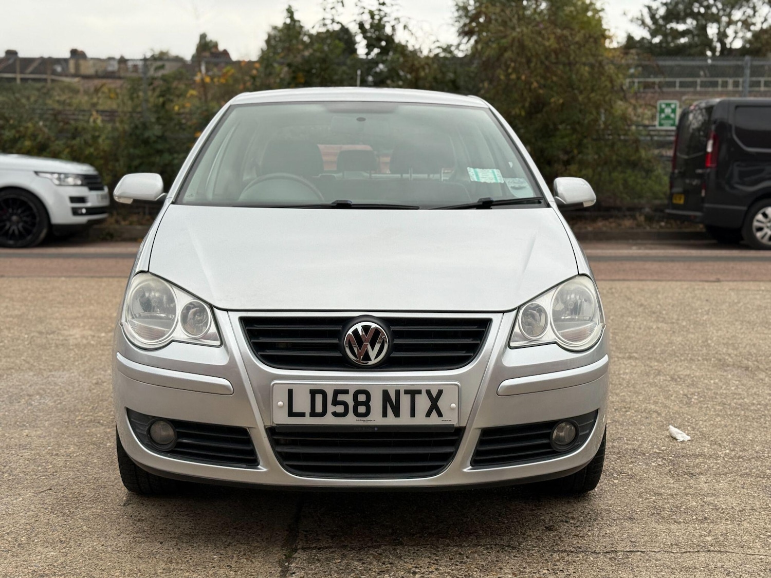 Used Volkswagen Polo 2008 for sale - 76283150: Photo 16