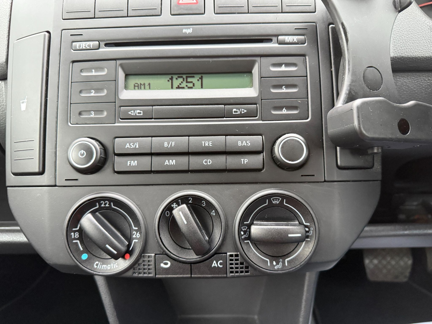 Used Volkswagen Polo 2008 for sale - 76283150: Photo 32