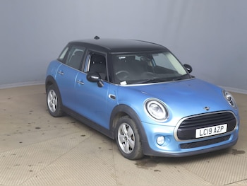 Used MINI Hatch 2019 for sale - 78231028: Photo
