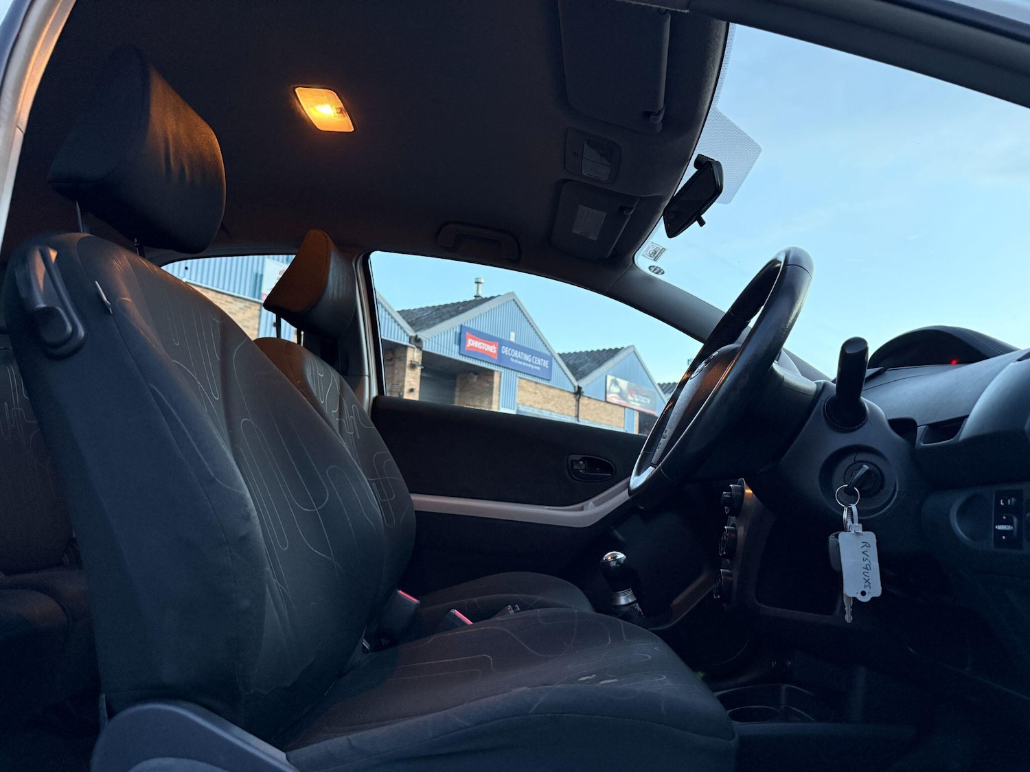 Used Toyota Yaris for sale - 76473148: Photo 25