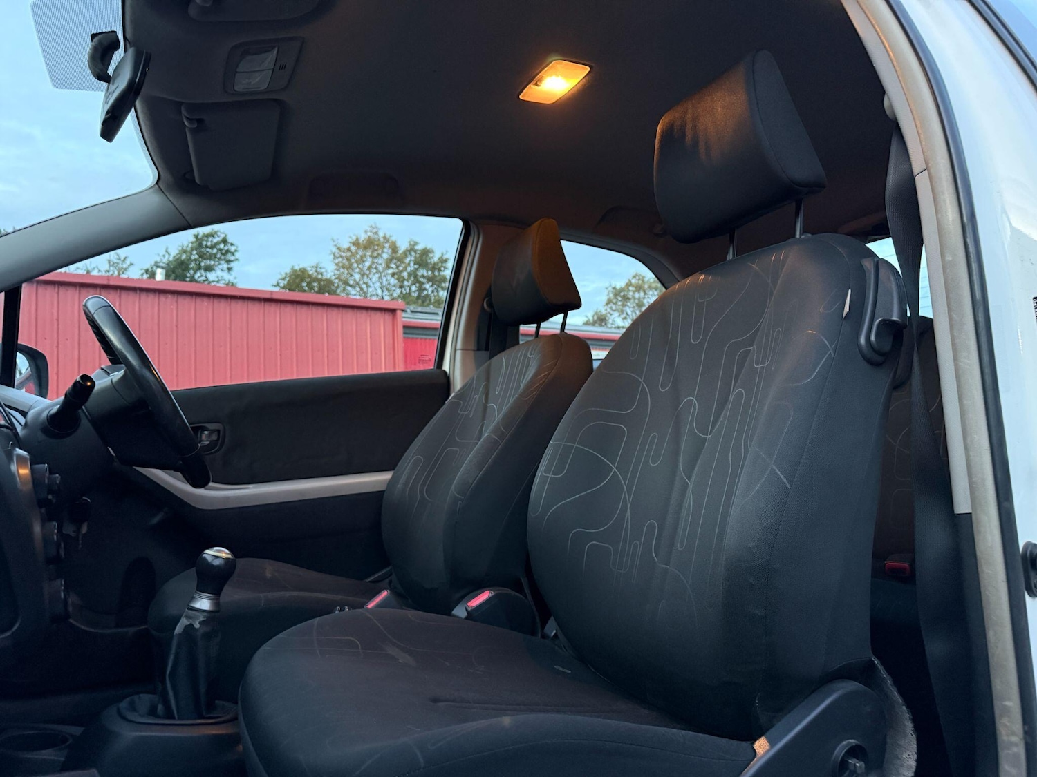 Used Toyota Yaris for sale - 76473148: Photo 26