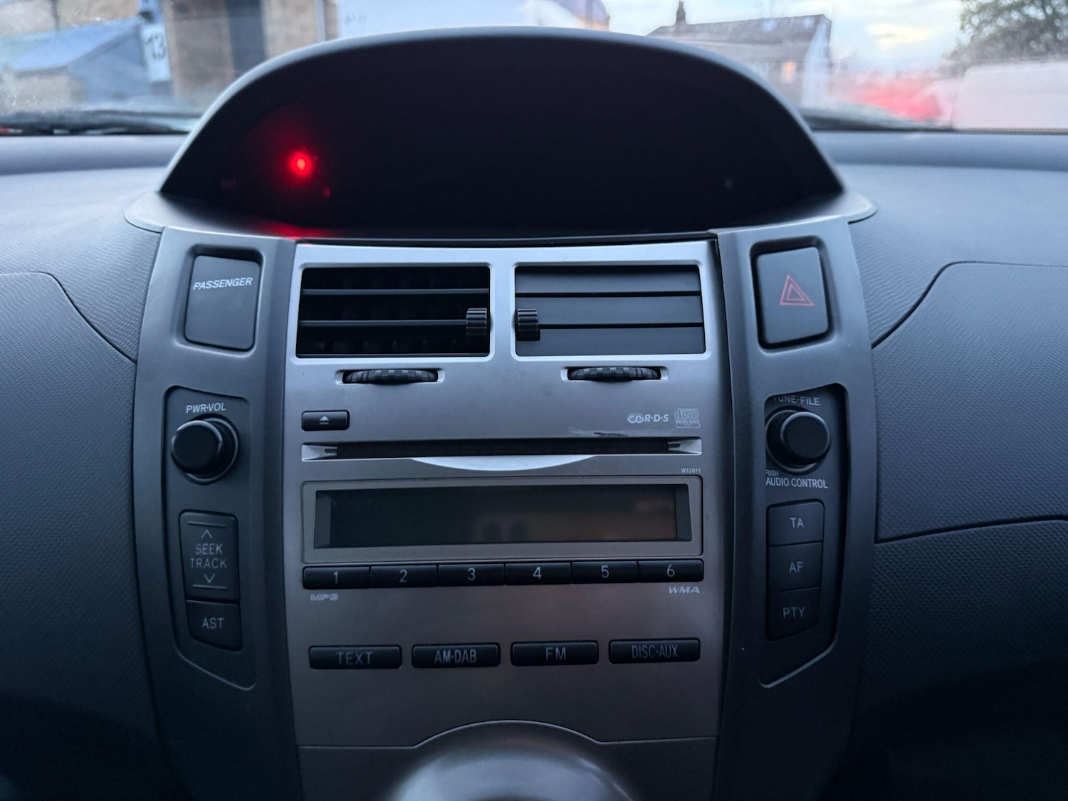 Used Toyota Yaris for sale - 76473148: Photo 28