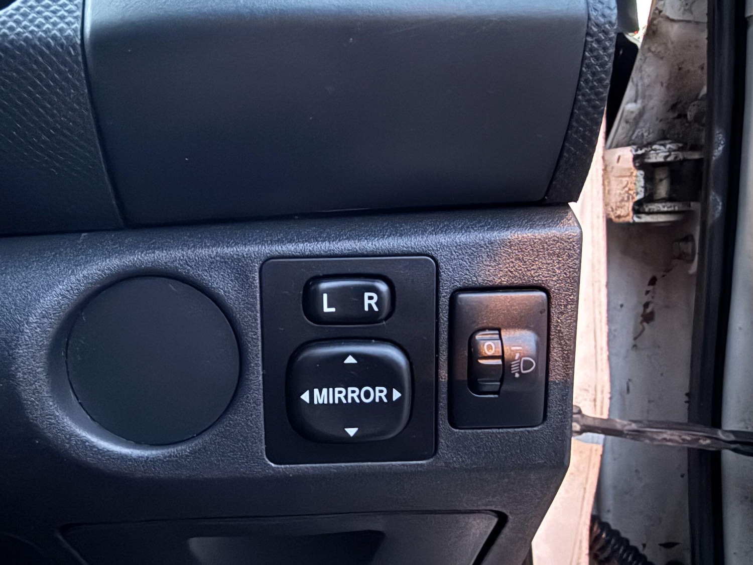 Used Toyota Yaris for sale - 76473148: Photo 30