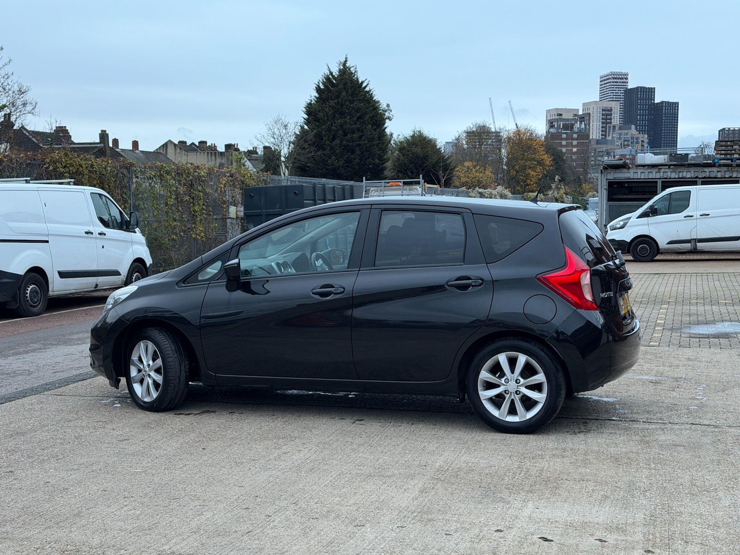 Used Nissan Note 2016 for sale - 76849813: Photo 19